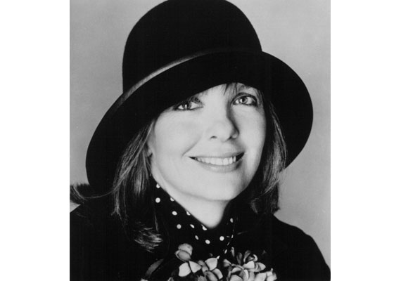 A kalap Diane Keaton máig egyik kedvenc kiegészítője.