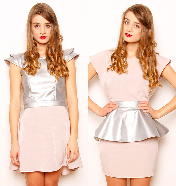 Ezek a tüneményes rózsaszín ruhák a Zoe Phobic High elnevezésű, ünnepi minikollekciójában jelentek meg, de még a tavaszi partiszezonban is aktuálisak lesznek: a fényes és pink anyagú kreáció 14 990 forintba, a levehető peplumrátétes ruha pedig 12 990 forintba kerül. /Forrás: http://www.zoephobic.com/