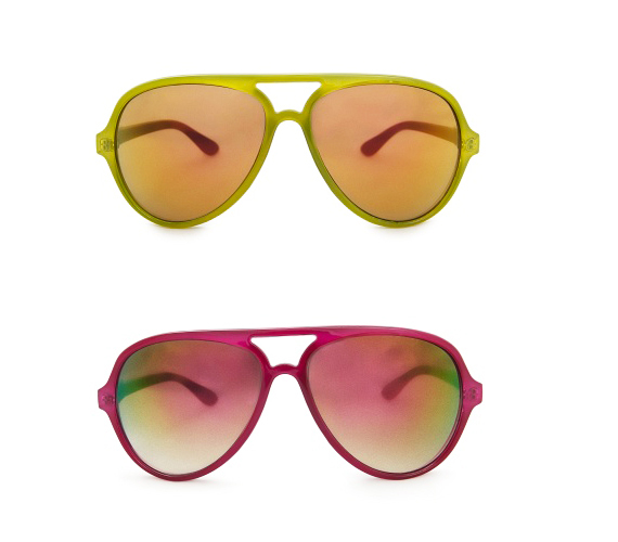 A Mango színjátszó napszemüvegei 3995 forintért kaphatók.