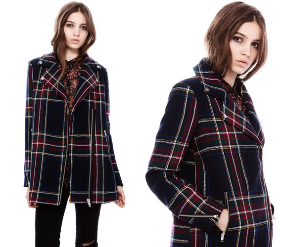 A Pull&Bear jól tudja, mi a divat, a trendi, kockás kabátot 15 995 forintért árulják.
