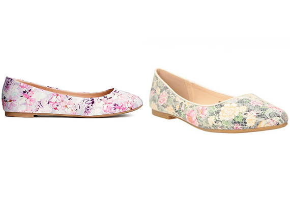 Természetesen cipőt is választhatsz virágmintával. A bal oldali darab a H&M kínálatából származik, ára 2990 forint, a jobb oldali pedig a CCC-ből, ára 4790 forint.