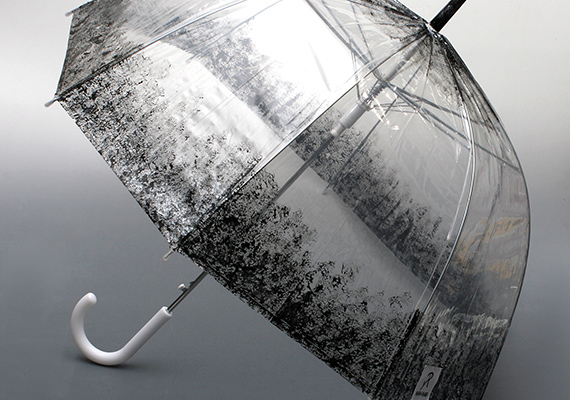 Ahogyan ez az esernyő is, ami híven tükrözi a kollekció egyediségét.